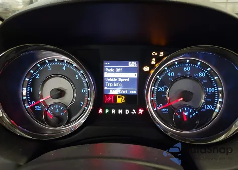 2013 Chrysler Town & Country Touring из США, поврежденный, VIN 2C4RC1BG9DR661116